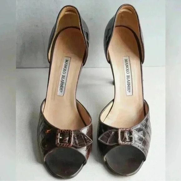 Manolo Blahnik Brown Croc Embossed Peep Toe Pumps - Picture 1 of 8